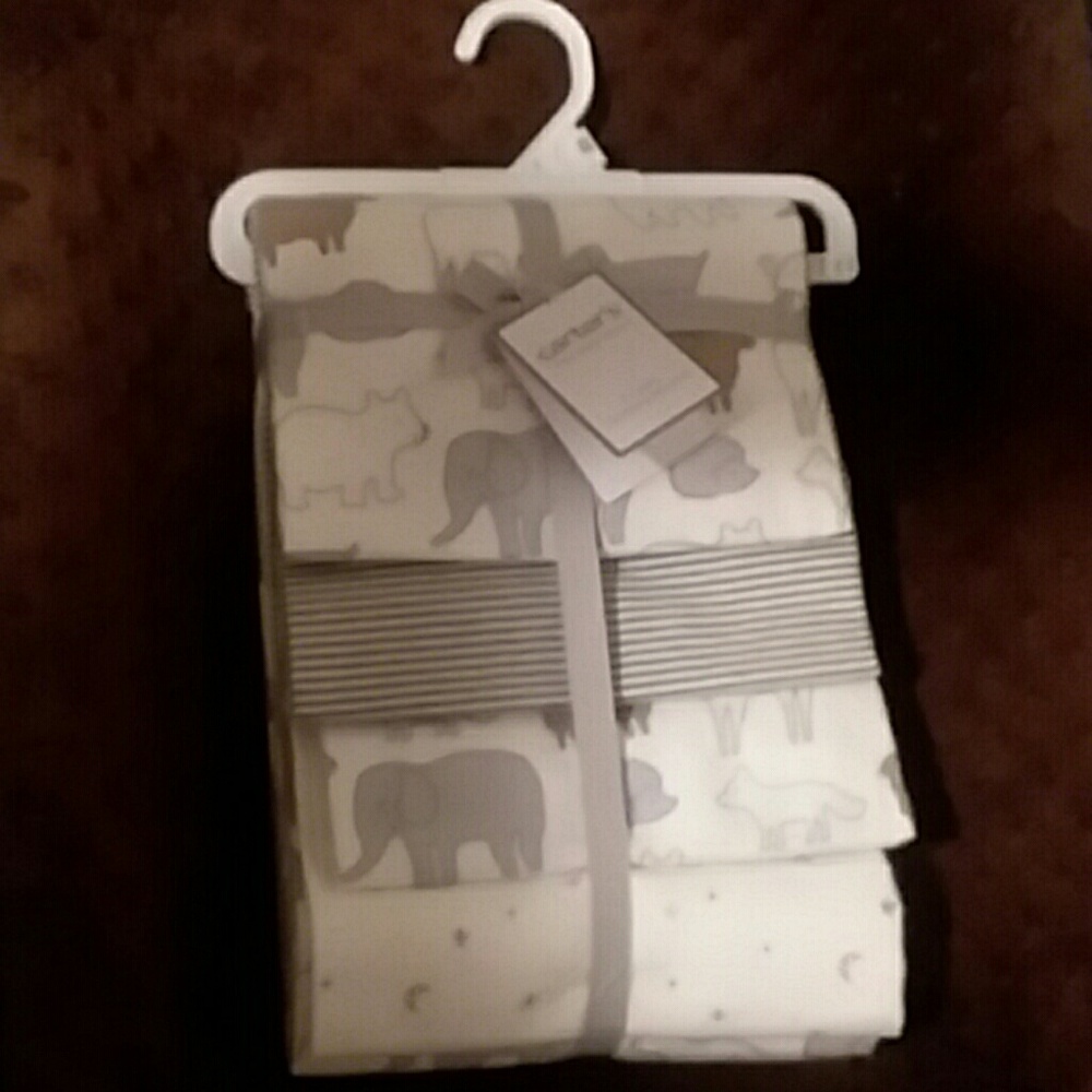 Carter's  recieving blackets